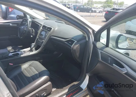 2013 Ford Fusion Se z USA, uszkodzony, nr VIN 3FA6P0HR4DR152450